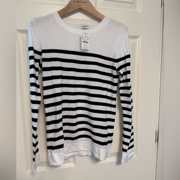 New - J Crew pull over sweater - Picture 1 of 4